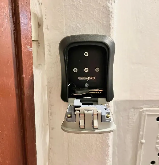 Adg Apartment 33-1